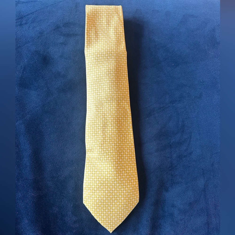 Hermes Yellow Geometric Pattern Silk Tie